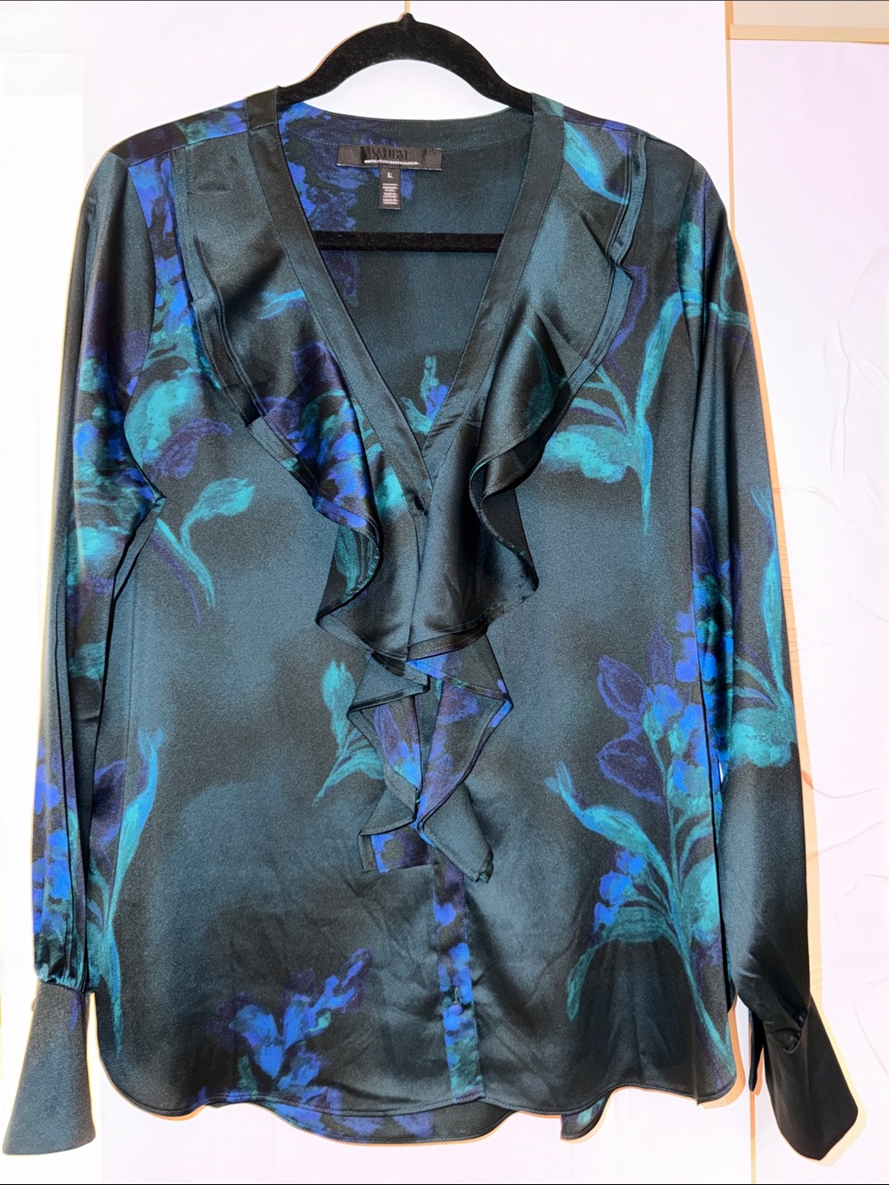 White House Black Market Black Teal & Blue Floral Ruffle V-Neck Blouse Size Larg